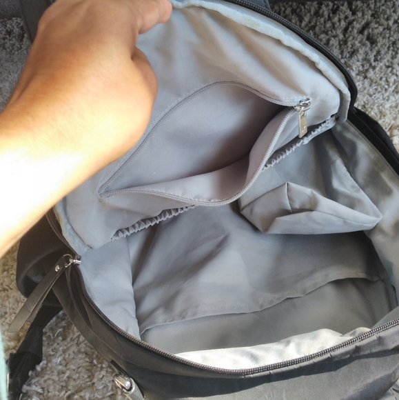 SKIP*HOP diaper bag - Picture 2 of 8